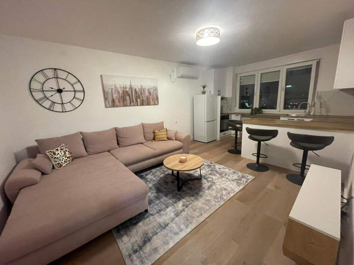 Promenada Apartment Novi Sad Ngoại thất bức ảnh